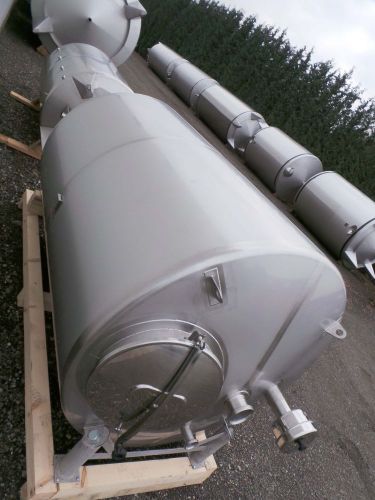 2 x 3.300L - 27 US bbl -  870 US gal - AISI316; stainless-steel storage-tank; insulated; vertical on legs