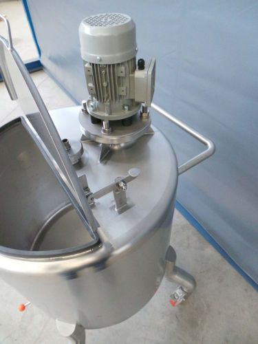 8 x 200L AISI316; roestvrijstalen mengtank; enkelwandig vertikaal op wielen