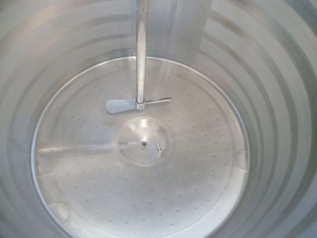 1 x 1.200L - 10 US bbl - 317 US gal - AISI304; stainless-steel mixing tank