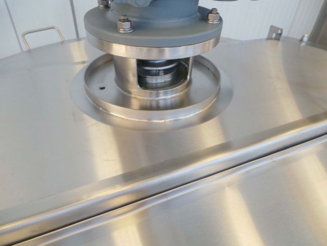 1 x 1.200L - 10 US bbl - 317 US gal - AISI304; stainless-steel mixing tank