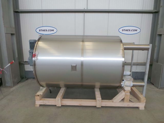 1 x 2.25m³ AISI304; cuve à melange vertical pour le chocolat avec agitateur type cadre; échangeur thermique; isolée; tous en inoxydable