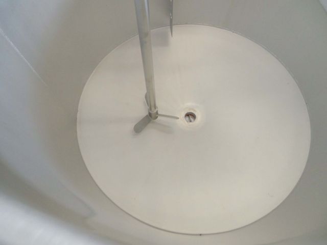 1 x 500L V2A; Mischbehälter; Schnelläufer Rührwerk