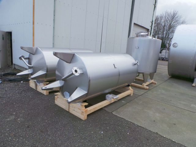 2 x 4m³ V2A; Edelstahl Behälter; Stehend; Einwandig & 1 x 52m³ Polyester(GFK) tank, mit Zertifikat für Lebensmittel