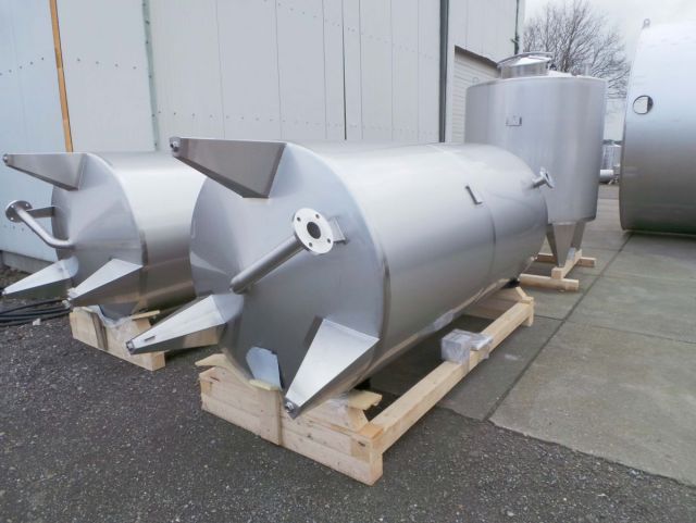 2 x 4m³ V2A; Edelstahl Behälter; Stehend; Einwandig & 1 x 52m³ Polyester(GFK) tank, mit Zertifikat für Lebensmittel