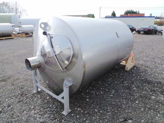 1 x 4m³ AISI304 CCT cuve de fermentation bière; échangeur thermique PED/CE & 1 x 3m³ AISI304 Cuve d'eau chaude