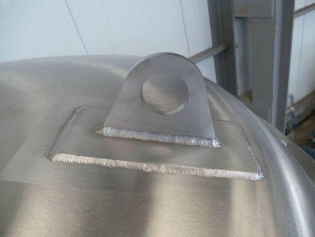 4 x 3200L AISI304 ZKG Gärtanks - Biertanks; stehend; Kühlung, isolierung