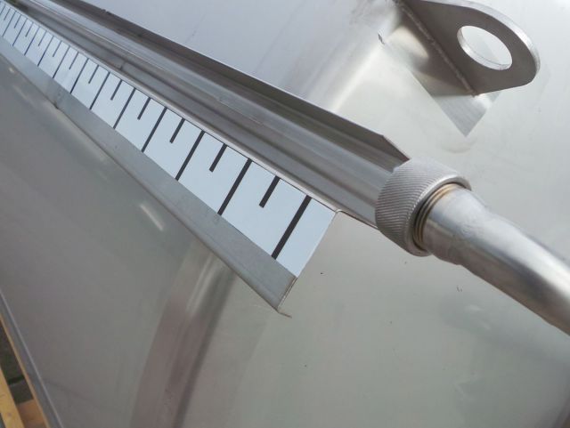 2 x 5.2m³ & 2 x 13.6m³ AISI304 cuves inoxydable pour l'industrie des médicament pour animaux;