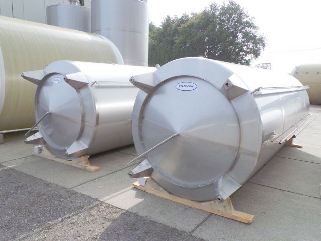 2 x 5.2m³ & 2 x 13.6m³ AISI304 cuves inoxydable pour l'industrie des médicament pour animaux;