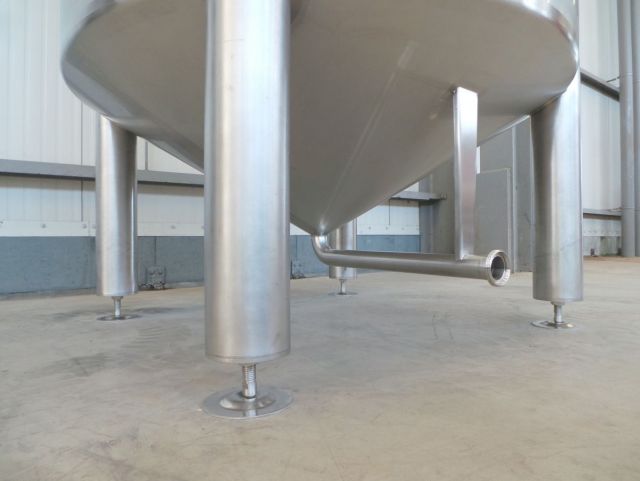 2 x 3m³ AISI304; RVS inox druktanks voor 0.3 bar
