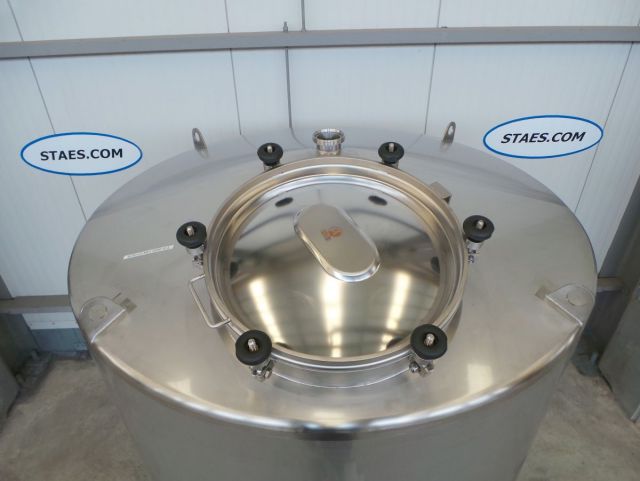 2 x 3m³ AISI304; RVS inox druktanks voor 0.3 bar