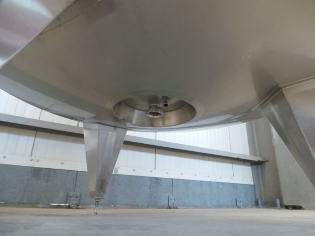 1 x 2.5m³ AISI304; roestvrijstalen geisoleerde opslagtank