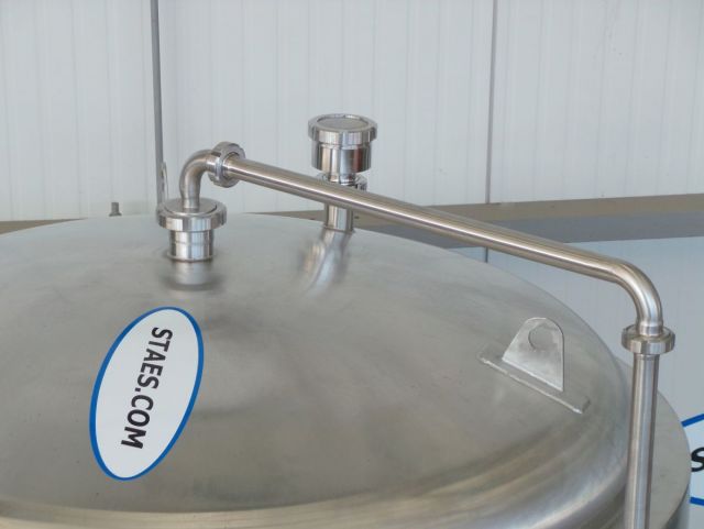 2 x 2.5m³ & 2 x 5.2m³ AISI304; CCT beer fermenters; PED CE TüV; 10% Rx