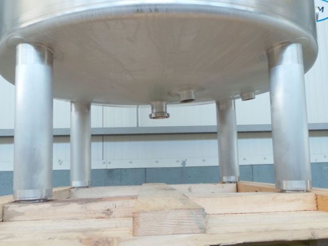 1 x 1.5m³ AISI304; Roestvrijstalen mengtank; geisoleerd; warmtewisselaar