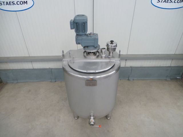 1 x 290L AISI304 roestvrijstalen mengtank; warmtewisselaar; isolatie