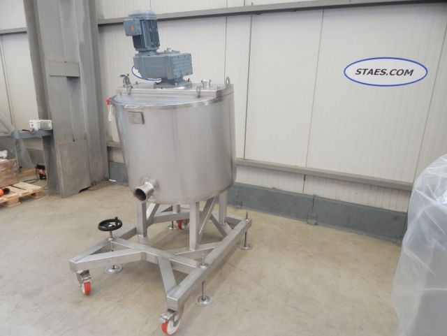 2 x 300L AISI304 cuve agitée pour le chocolat; échangeur thermique; isolation
