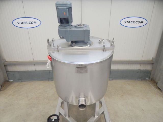2 x 300L AISI304 cuve agitée pour le chocolat; échangeur thermique; isolation
