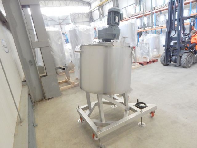 2 x 300L AISI304 cuve agitée pour le chocolat; échangeur thermique; isolation