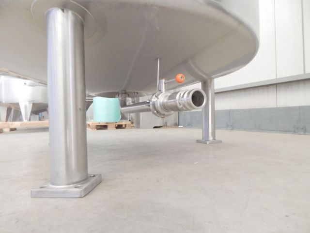 1 x 3.300L AISI304 Mischtank; Wärmetauscher; Isolierung