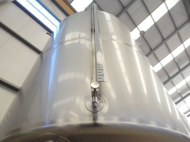 1 x 3.300L AISI304 Mischtank; Wärmetauscher; Isolierung