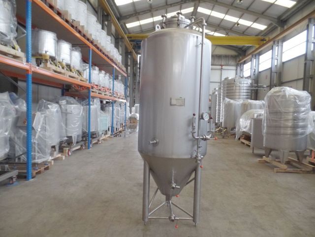 1 x 1m³ AISI304; CCT beer fermenters; PED CE TüV; 10% Rx