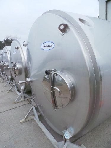 5 x 10.8m³ AISI316L; 5 x 7.7m³ AISI316L geïsoleerde RVS inox opslagtanks; verticaal op poten