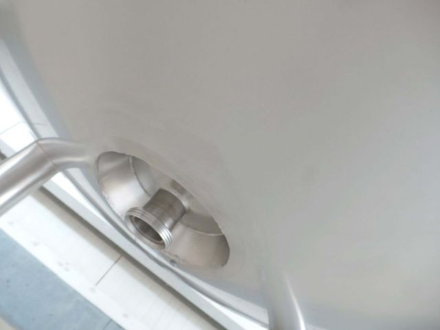 1 x 1.500L AISI304 stainless-steel mixing tank; slow speed agitator; insulation