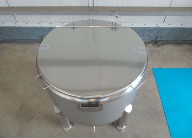 1 x 330L AISI316; stainless-steel storage-tank