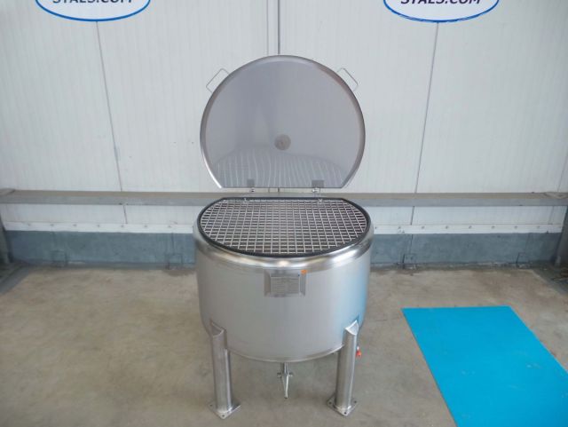 1 x 330L AISI316; stainless-steel storage-tank