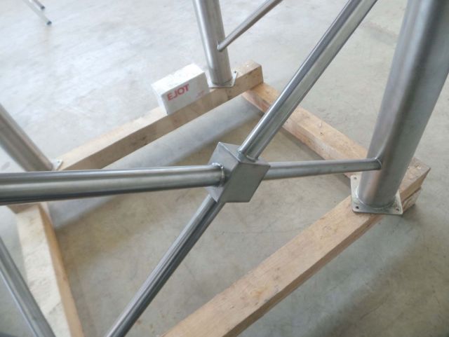 1 x 1.200L AISI316L mengtank; warmtewisselaar; isolatie & 1 x 1.200L AISI316L mengtank; enkelwandig