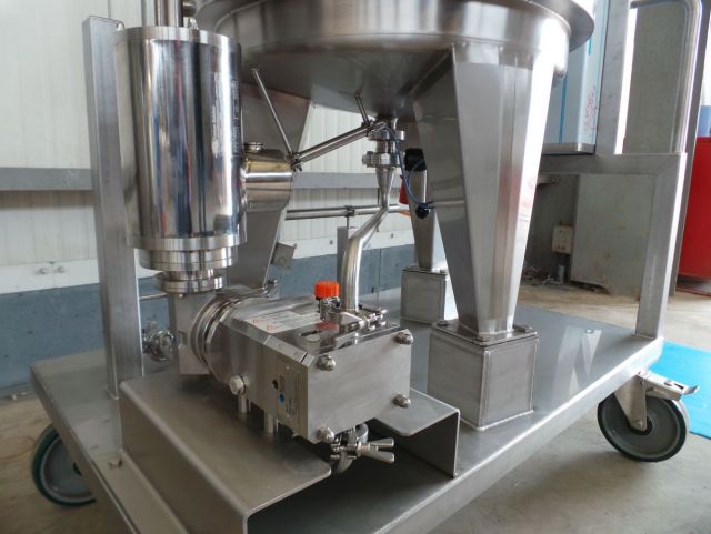 1 x 200L AISI316 mixing tank; heat exchanger; insulation