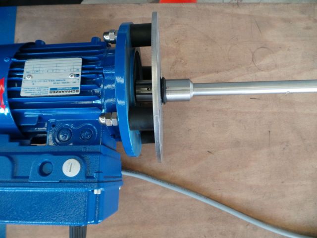 1 x 100L; AISI316; roestvrijstalen mengtanks met frequentie sturing; enkelwandig vertikaal