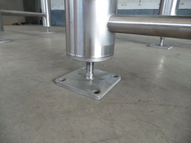 1 x 0.7m³ & 1 x 1.1m³ AISI304; Cuve de mélange; isolée; échangeur de chaleur