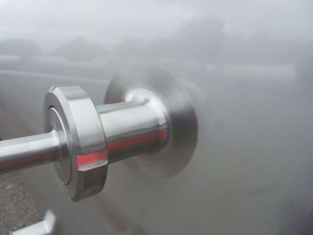 11.2m³; AISI 316L; Edelstahl Behälter; einwwandig, vertikal; Schweissnähten poliert Ra<0.8