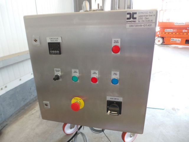 1 x 200L AISI316; Mischbehälter mit elektrische Steuerung; Isoliert; Wärmetauscher & 1 x 100L AISI316 einwandige Behälter