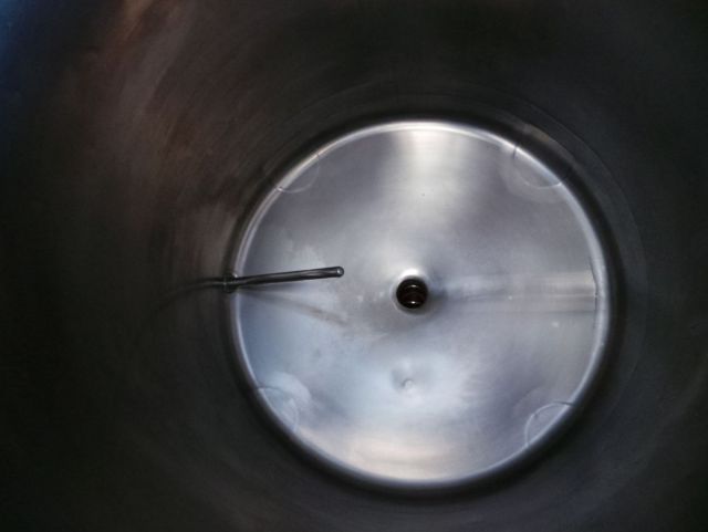 1 x 200L AISI316; Mischbehälter mit elektrische Steuerung; Isoliert; Wärmetauscher & 1 x 100L AISI316 einwandige Behälter