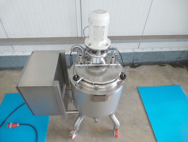 1 x 200L AISI316; Mischbehälter mit elektrische Steuerung; Isoliert; Wärmetauscher & 1 x 100L AISI316 einwandige Behälter