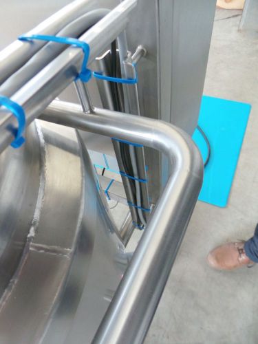 1 x 200L AISI316; Mischbehälter mit elektrische Steuerung; Isoliert; Wärmetauscher & 1 x 100L AISI316 einwandige Behälter