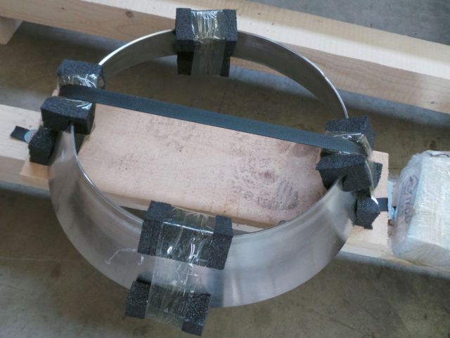 3 x 4.5m³ AISI316L; Mischbehälter; Vertikal; Einwandig auf Füssen