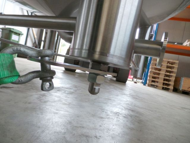 3 x 4.5m³ AISI316L; Mischbehälter; Vertikal; Einwandig auf Füssen