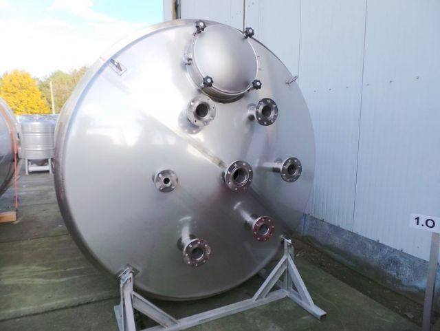 1 x 10,3m³ & 1 x 15m³ AISI316L; Edelstahl Behälter; Doppelwandig; Stehend; Konisch auf Rock