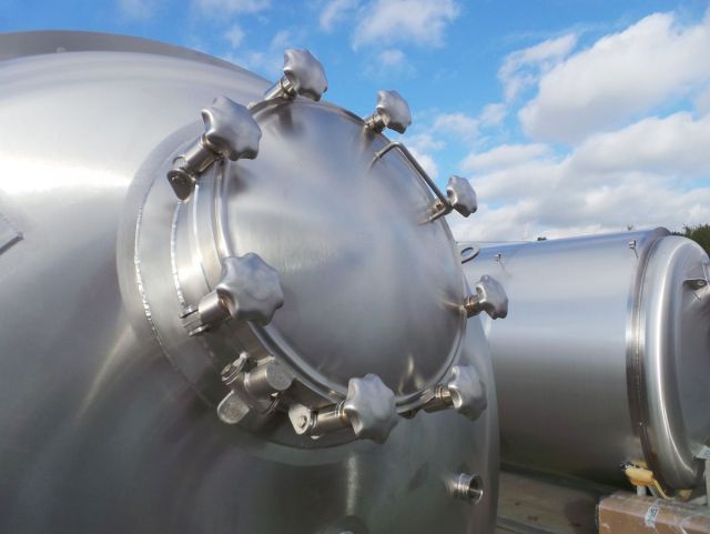 4 x 8000L AISI304 CCT cuve de fermantation du bière; vertical; circuit forcée, isolation PUR