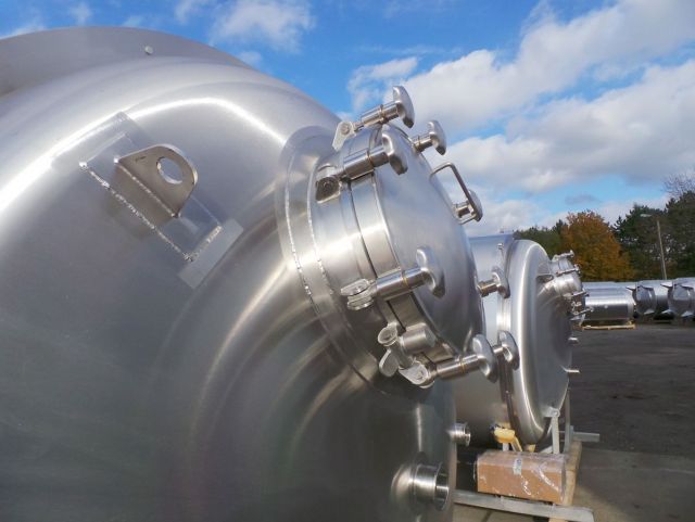 4 x 8000L AISI304 CCT cuve de fermantation du bière; vertical; circuit forcée, isolation PUR