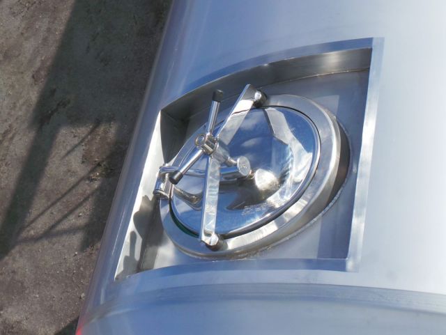 4 x 8000L AISI304 CCT cuve de fermantation du bière; vertical; circuit forcée, isolation PUR