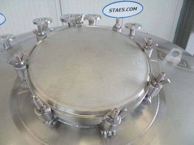1 x 2000L AISI304; stainless-steel pressure tank -50°C / +50°C; vertical; dished bottoms on legs; PUR insulation