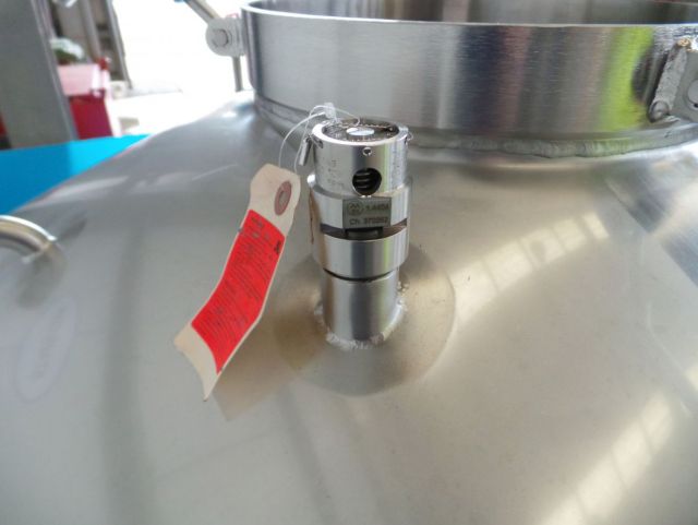 5 x 620L AISI316L; roestvrijstalen mobiele opslagtanks