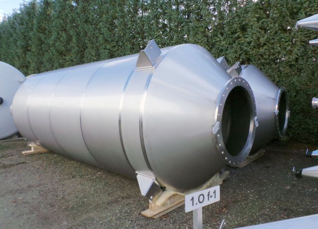 2 x 25.5m³ AISI304; cuve de stockage en inoxydable simple paroi
