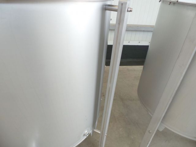 4 x 300L AISI304; stainless-steel mixing tanks customised for the customer's agtitators; single skin, vertical