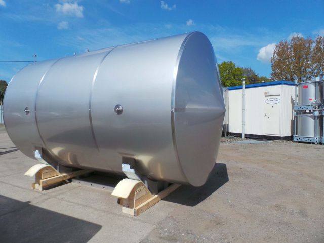 1 x 13.5m³ AISI304 BBT; Warmetauscher; Isolation; 2 bar Druck Innentank CE