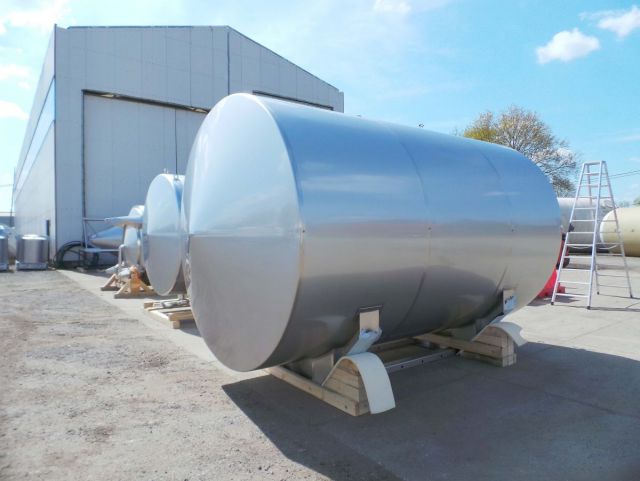 1 x 13.5m³ AISI304 BBT; Warmetauscher; Isolation; 2 bar Druck Innentank CE