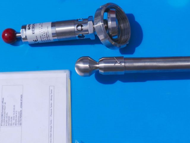 1 x 13.5m³ AISI304 BBT; Warmetauscher; Isolation; 2 bar Druck Innentank CE